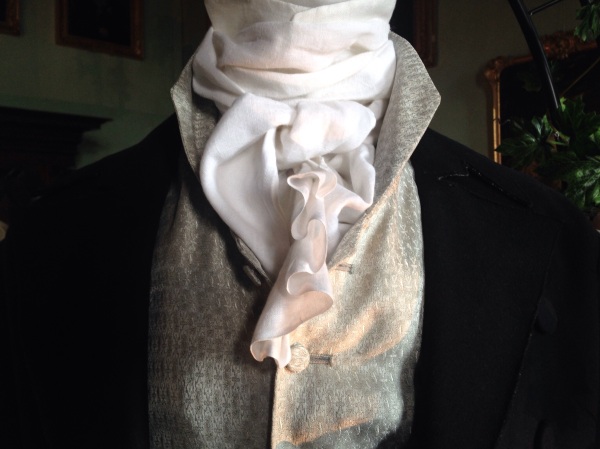 REGENCY Brummel Victorian Ascot Necktie Tie Cravat Ivory White